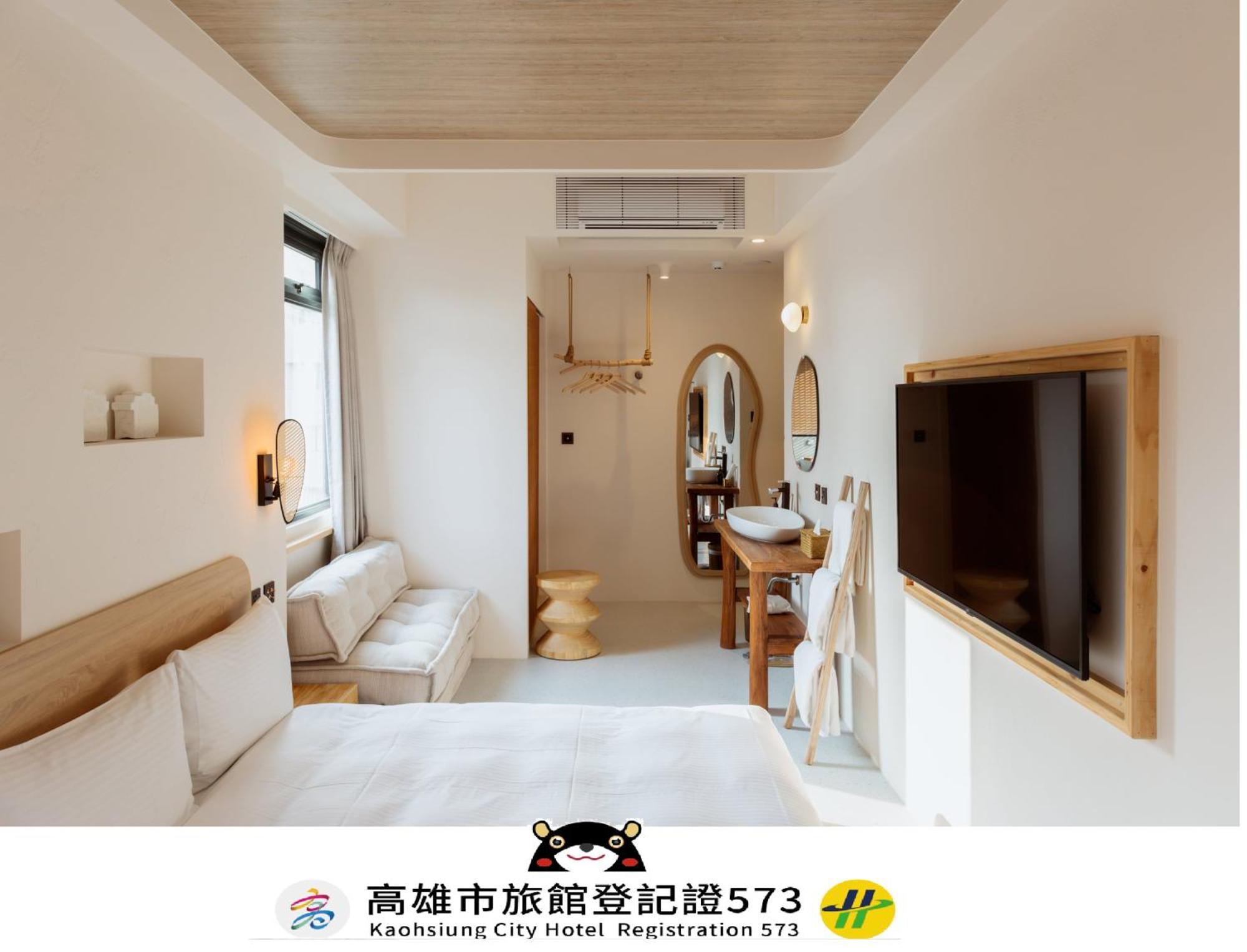 Just Inn Kaohsiung Exterior photo